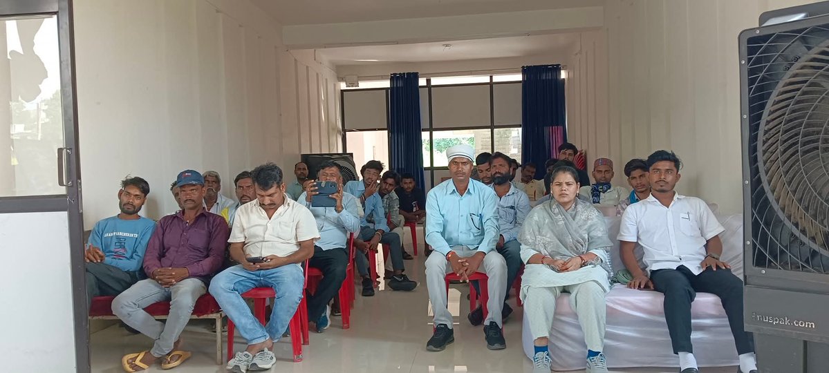 Ad.Dileep Bauddh (@dileepbauddh1) on Twitter photo दिनाँक. 19 अगस्त 2025
मा. #बहन कु #मायावती जी के #आदेशानुसार
#संगठन समीक्षा एवं #प्रशिक्षण कार्यक्रम
विधानसभा #राजनगर जिला #छतरपुर म. प्र. #बसपा
<a href="/Mayawati/">Mayawati</a> <a href="/ramjigautambsp/">Er.Ramji Gautam MP Rajya Sabha</a>
<a href="/AnandAkash_BSP/">Akash Anand</a> <a href="/journalist_syed/">Rajpath Bharat</a> <a href="/aajtak/">AajTak</a> <a href="/bspindia/">Bahujan Samaj Party</a> दिनाँक. 19 अगस्त 2025
मा. #बहन कु #मायावती जी के #आदेशानुसार
#संगठन समीक्षा एवं #प्रशिक्षण कार्यक्रम
विधानसभा #राजनगर जिला #छतरपुर म. प्र. #बसपा
<a href="/Mayawati/">Mayawati</a> <a href="/ramjigautambsp/">Er.Ramji Gautam MP Rajya Sabha</a>
<a href="/AnandAkash_BSP/">Akash Anand</a> <a href="/journalist_syed/">Rajpath Bharat</a> <a href="/aajtak/">AajTak</a> <a href="/bspindia/">Bahujan Samaj Party</a>