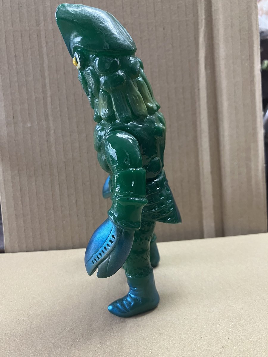 バルタン星人Jr. ツブコンで売ります。