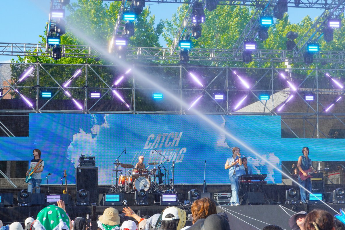 Bandwagon (@bandwagonasia) on Twitter photo Korean alt pop-rock band <a href="/catchtheyoungjp/">CATCH THE YOUNG JAPAN OFFICIAL</a> bring the heat with fiery a performance at JUMF 2025 โ gig report
bandwagon.asia/articles/koreaโฆ Korean alt pop-rock band <a href="/catchtheyoungjp/">CATCH THE YOUNG JAPAN OFFICIAL</a> bring the heat with fiery a performance at JUMF 2025 โ gig report
bandwagon.asia/articles/koreaโฆ