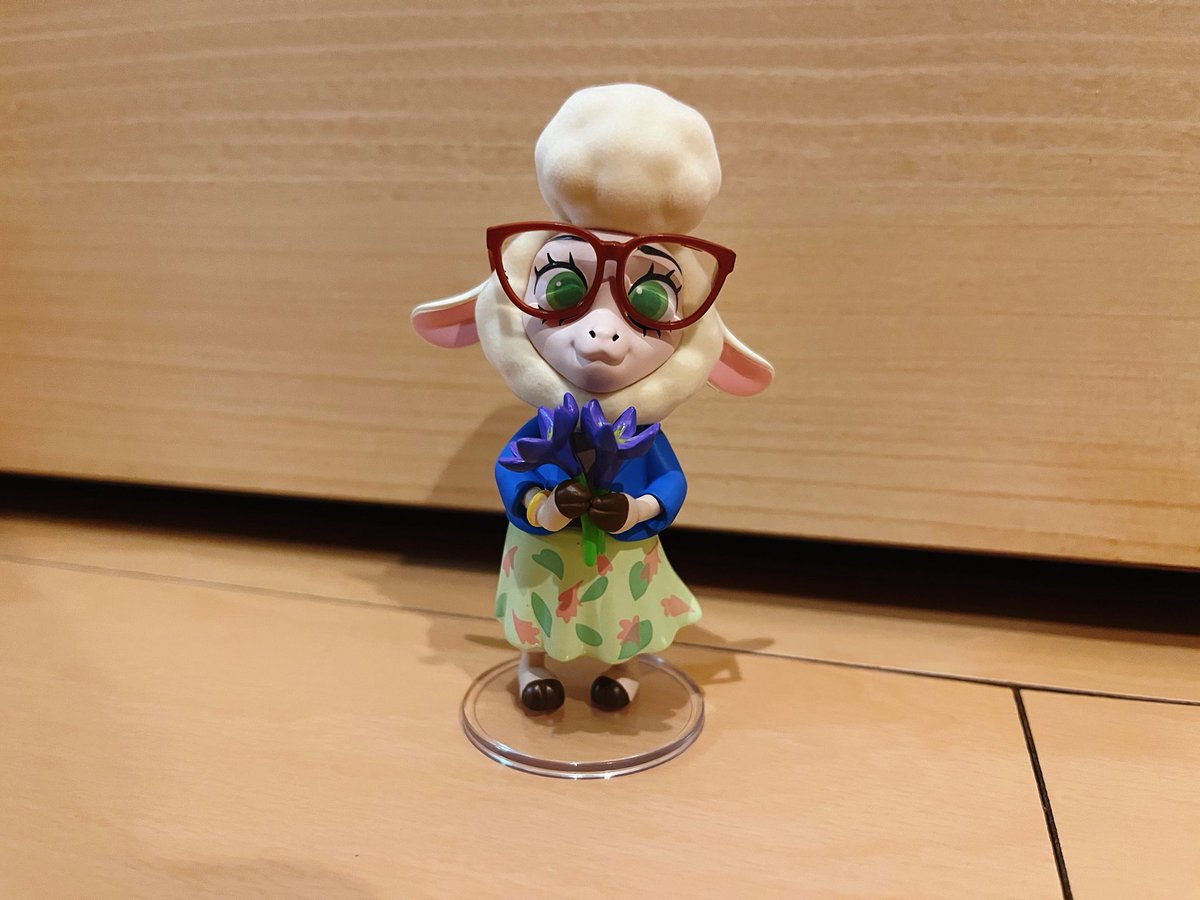 060_oo's tweet photo. 買うと沼るなぁと思いながら
ずいぶん前から気になってた
トイに手を出してしまった🫣
スティッチもズートピアも
造形が細かくてかわいすぎる。
何より🤡をお迎えしたいなぁ。
🐻❄️ありがとう。
#TOPTOY
#SOAPSTUDIO https://t.co/YjrxlImRMs