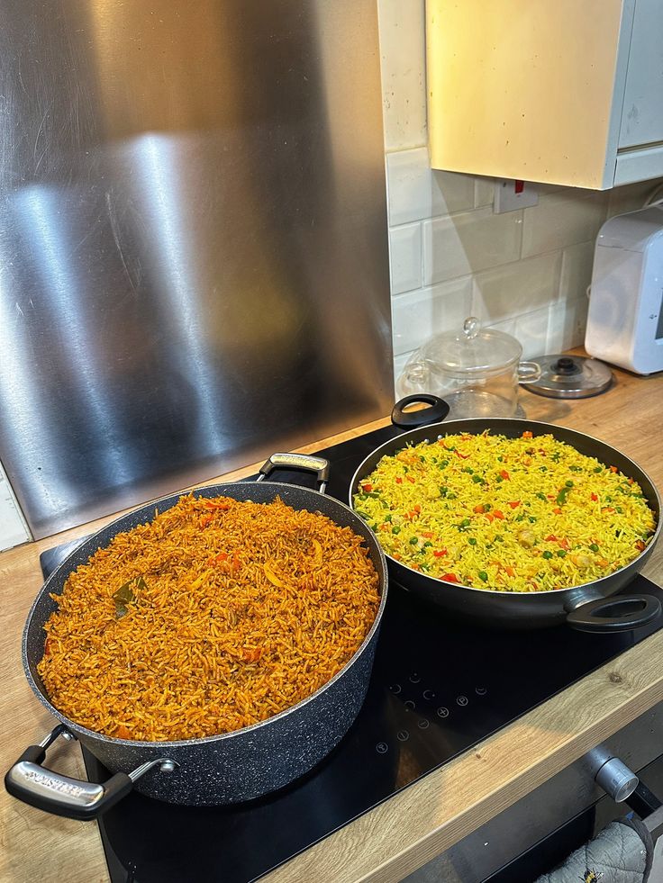 instablog9ja's tweet image. Jollof or fried rice?