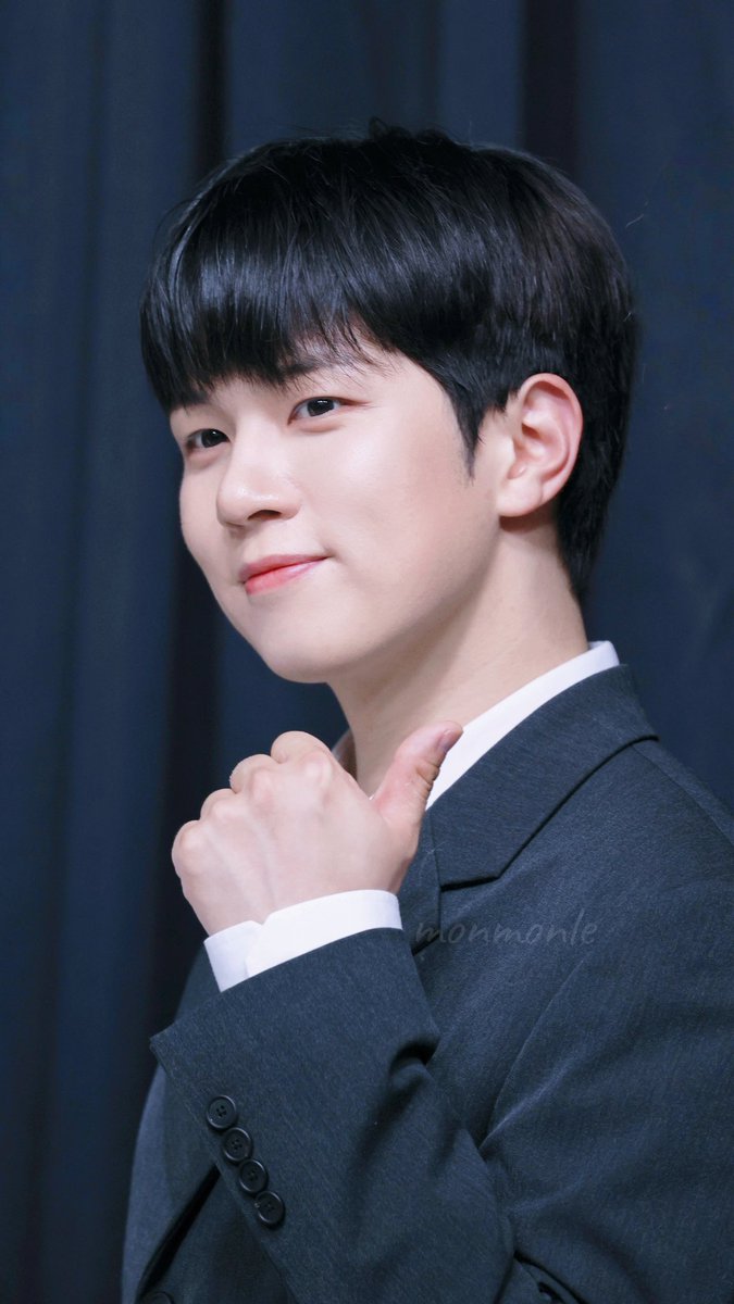 (\⑅(\
  ՞⸝⸝'ᜊ'⸝⸝՞

#유회승 #엔플라잉 #YooHweSeung