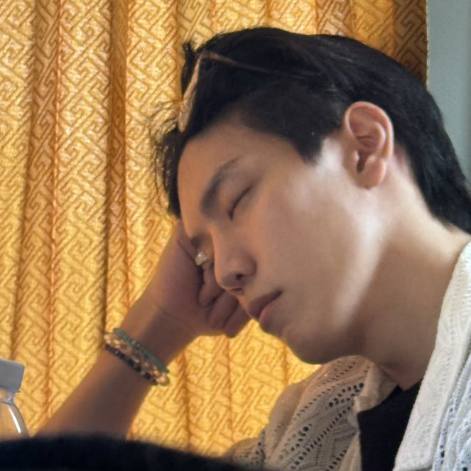 bbihongie's tweet photo. ม๋าเค้ง https://t.co/15x9Rr68Za