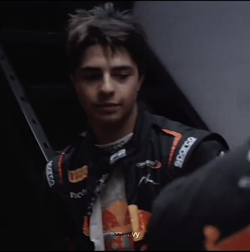 azzurrivy's tweet photo. should i post my 2 old draft edits that had been sitting on my gallery (i never released it on public acc before) https://t.co/m9lD6O2CEp