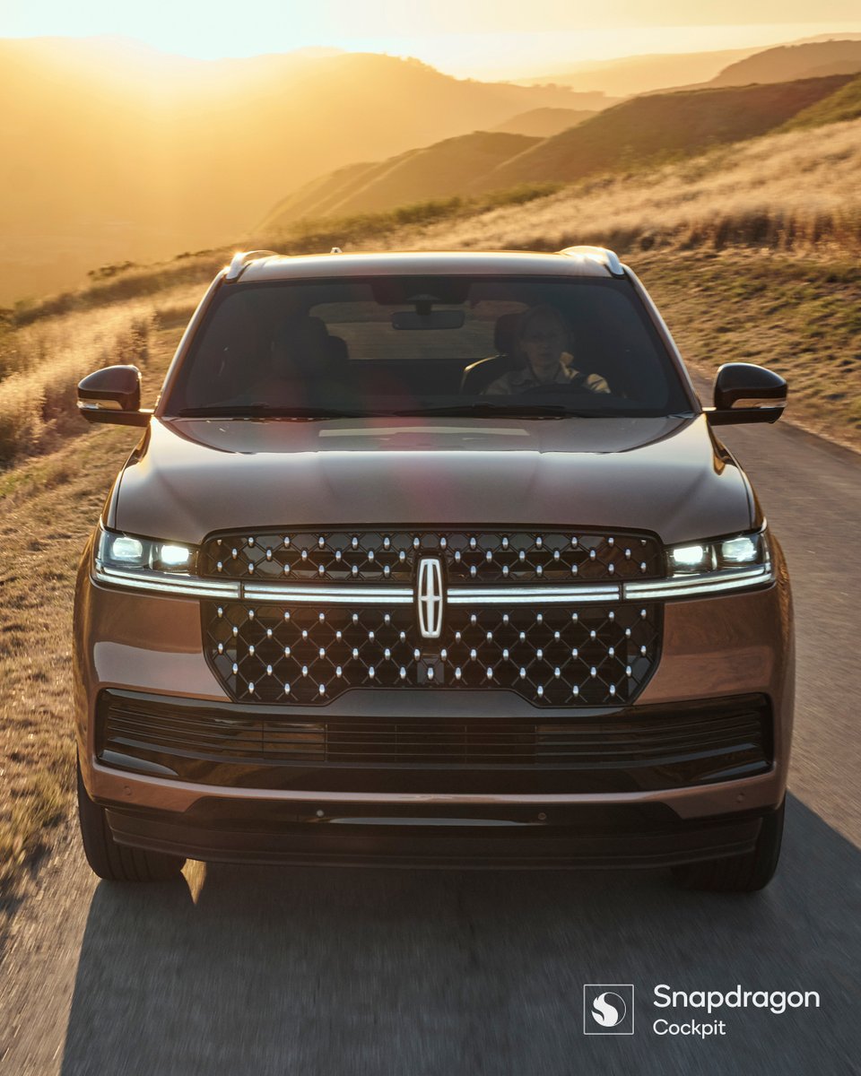 2025年モデルの <a href="/LincolnMotorCo/">Lincoln</a> Navigator 登場✨
ラグジュアリーと未来が融合した一台🌏

#Snapdragon Cockpitが、
息をのむようなディスプレイ、個別最適化されたAI、
そして常時接続を実現🚘

乗車してみたいと思ったらいいねボタンで教えてください👍
