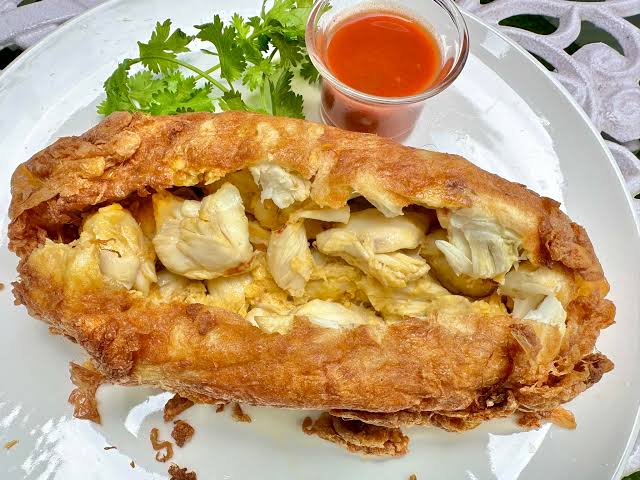 ทุกคนครับ ขอร้านไข่เจียวปูในดวงใจ ราคาเหมาะสมไม่โกงกัน มาคนละหนึ่งร้าน ไม่ต้องง๊อเจ๊ไฝอีกต่อไป !!!!!!!
#ไข่เจียวปู  #เจ๊ไฝ