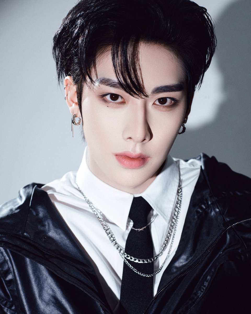 zb1 リッキー everline ラキドロ　制服　ネクタイ zb1 リッキー everline ラキドロ 制服 ネクタイ zb1 リッキー