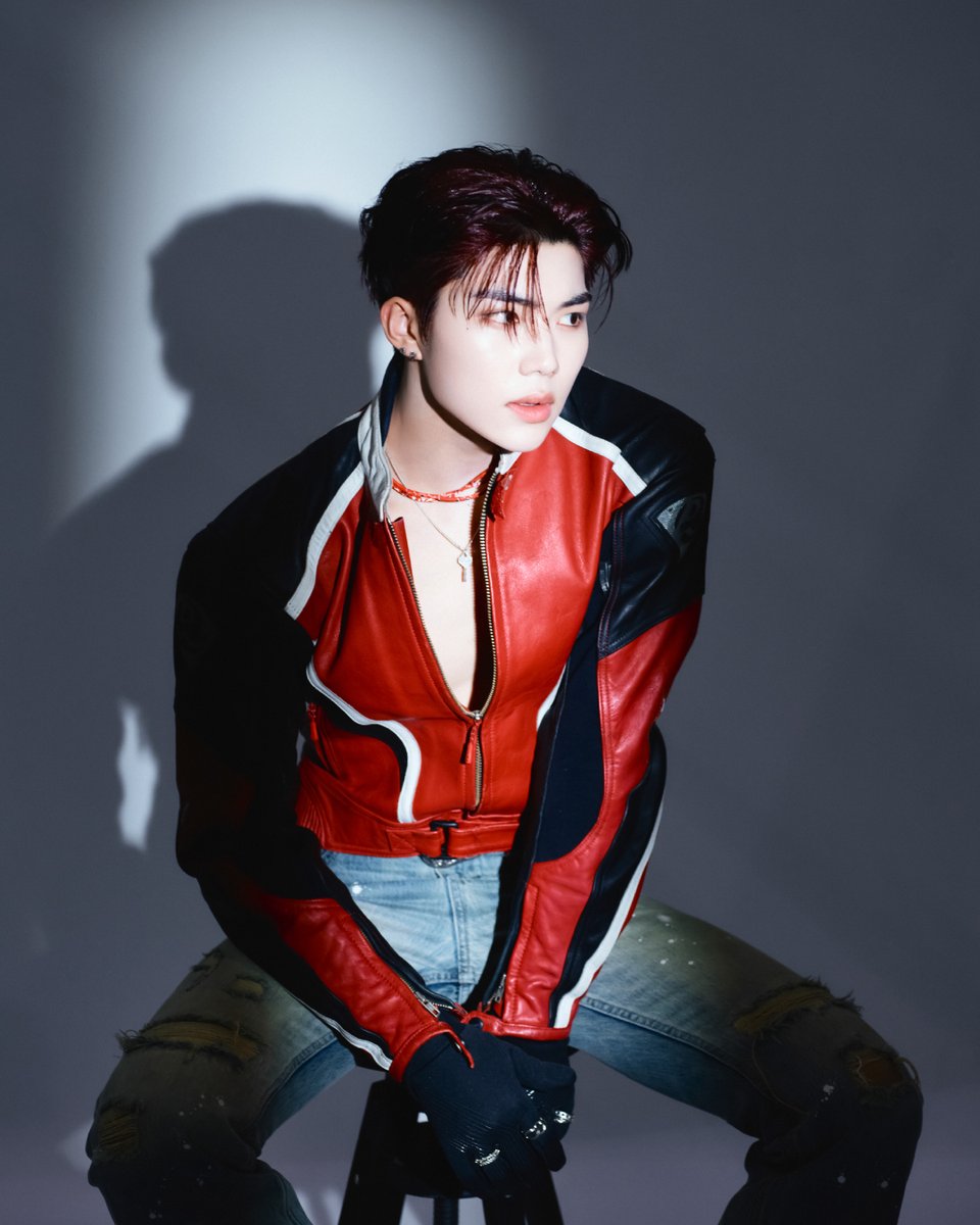 ZB1_official's tweet image. ZEROBASEONE THE 1ST FULL ALBUM 
❝𝙉𝙀𝙑𝙀𝙍 𝙎𝘼𝙔 𝙉𝙀𝙑𝙀𝙍❞ 
 
Concept Photo ICON ver. 
#PARKGUNWOOK #박건욱
 
💿 Pre-Save
zb1.lnk.to/NEVERSAYNEVER
 
2025.09.01 18:00 (KST)
 
#ZEROBASEONE #ZB1 #제로베이스원
#NEVER_SAY_NEVER
#ICONIK #ZEROBASEONE_ICONIK