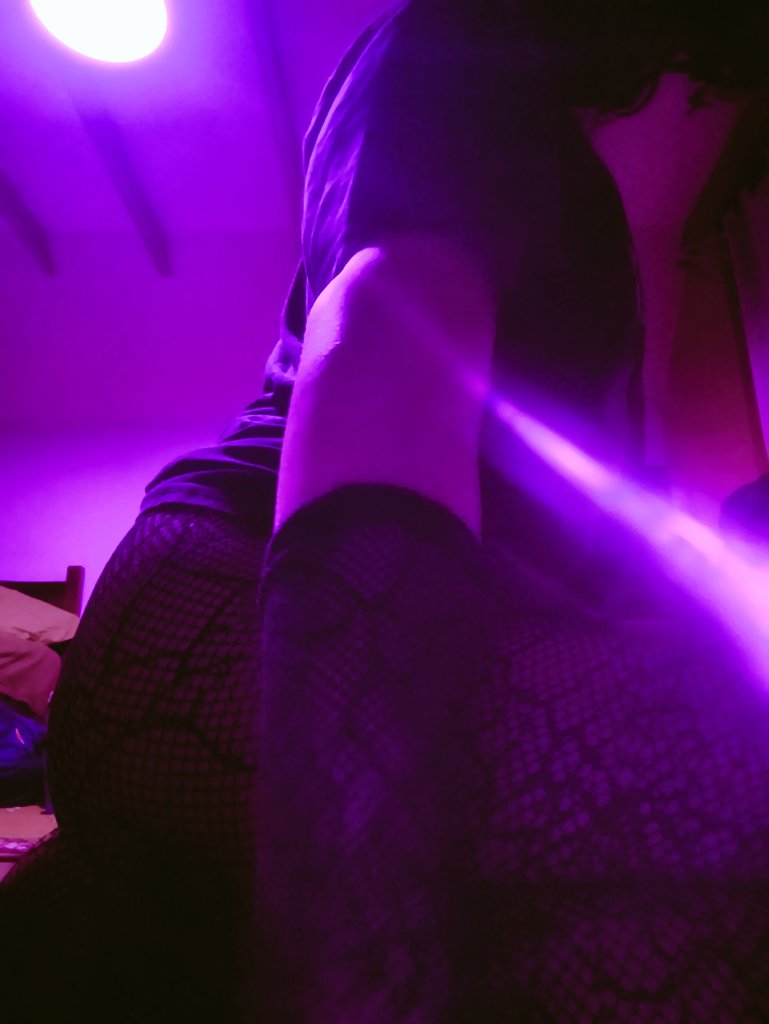 chaotic~goth~boyᥫ᭡🔞 tweet media