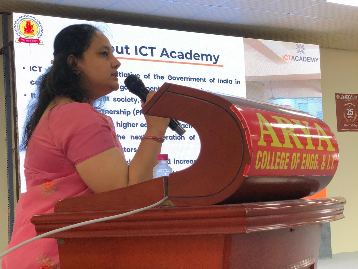 aryacolleges's tweet photo. Day 2 of #InductionProgram at #ACEIT focused on future-ready learning. Prof. Dr. Ashok Kajla shared insights on AI, IoT, and the role of CoE Labs in innovation, while Mrs. Aarti Sharma highlighted the OCT Academy Centre of Excellence for skill development and industry exposure. https://t.co/VuC2saSXyA