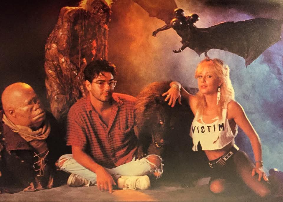 Retrovania Land ⚔️🎃⚔️ (@retrovanialand) on Twitter photo Radical throwback to the '80s horror scene! Check out this killer pic of makeup effects legend <a href="/stevejohnsonfx1/">Steve Johnson</a> (Fright Night, Night of the Demons) with his then-wife, Scream Queen icon <a href="/LinneaQuigley/">Linnea Quigley</a>. Pure retro horror magic! 🧛♂️💀 #80sHorror #80sKids #FrightNight Radical throwback to the '80s horror scene! Check out this killer pic of makeup effects legend <a href="/stevejohnsonfx1/">Steve Johnson</a> (Fright Night, Night of the Demons) with his then-wife, Scream Queen icon <a href="/LinneaQuigley/">Linnea Quigley</a>. Pure retro horror magic! 🧛♂️💀 #80sHorror #80sKids #FrightNight
