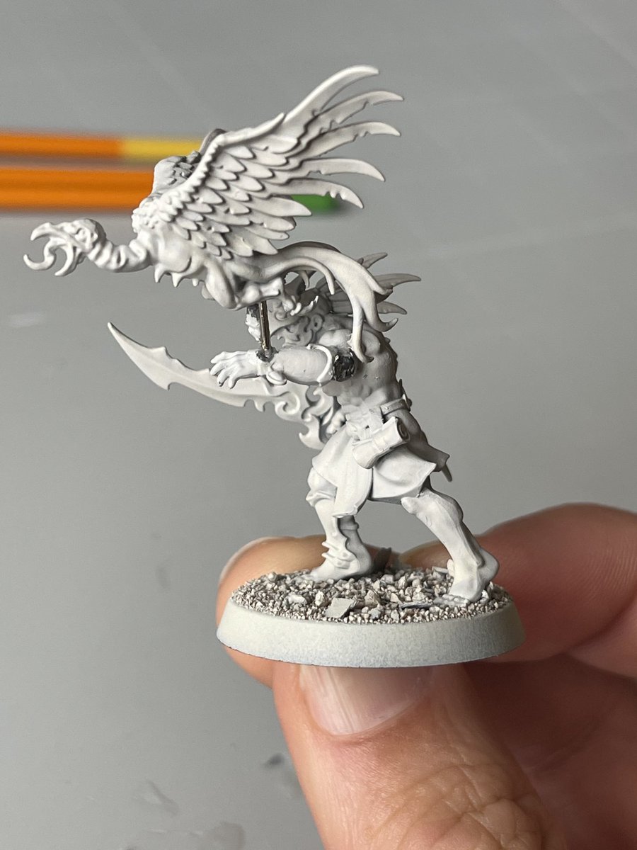 My Vulcharc’s ankle snapped. I’ve made an ugly fix by drilling and pinning him to the arm of my Kairic Adept. 

How would you hide the pin?