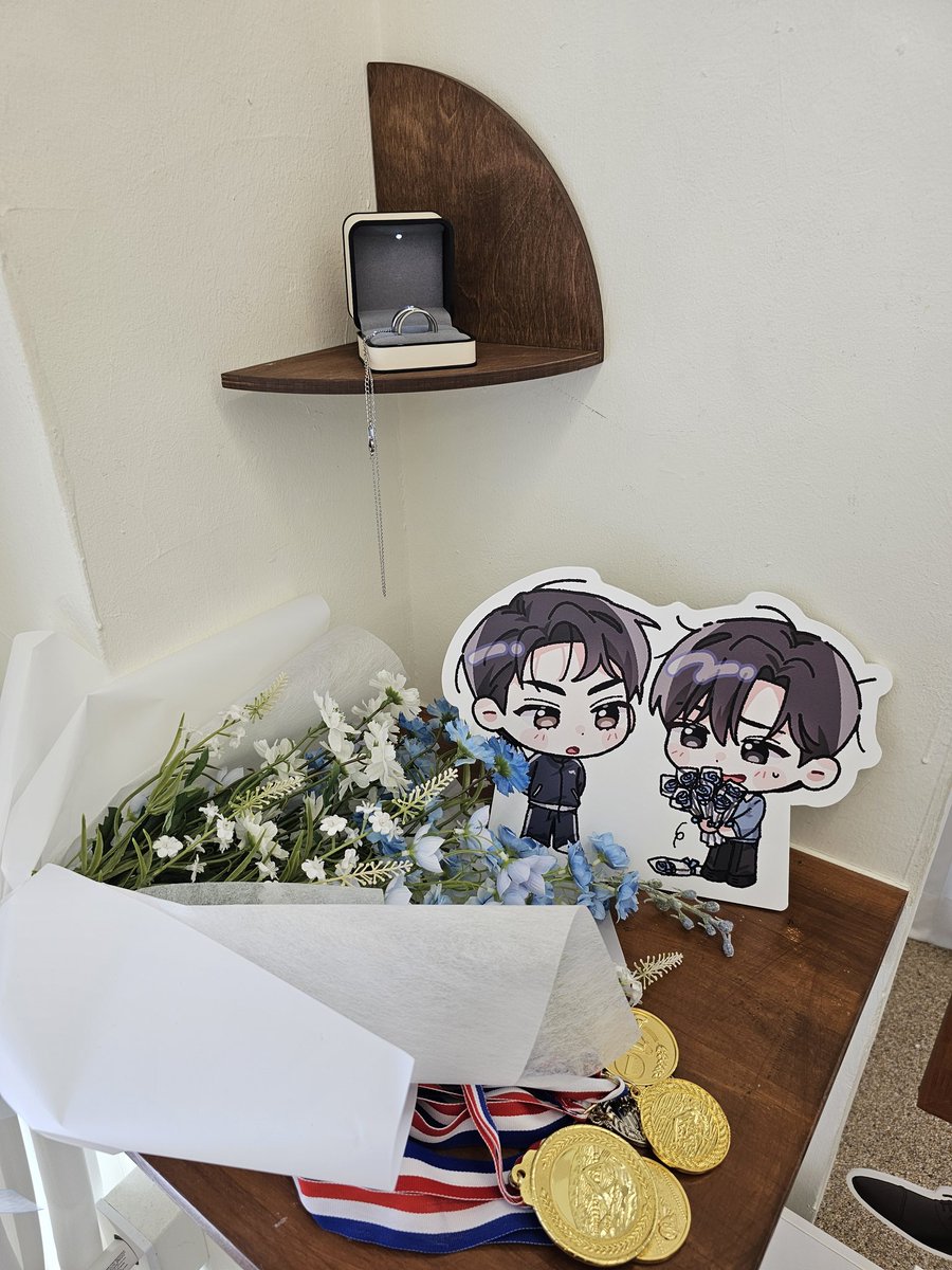 협력 참여했습니다💙
쉬는 타임인 줄 모르고 냅다 들이닥쳐서 죄송했어요😅😅😅

#둘만의_새하얀_풀에서
#원_없이_행복할_둘만의_풀