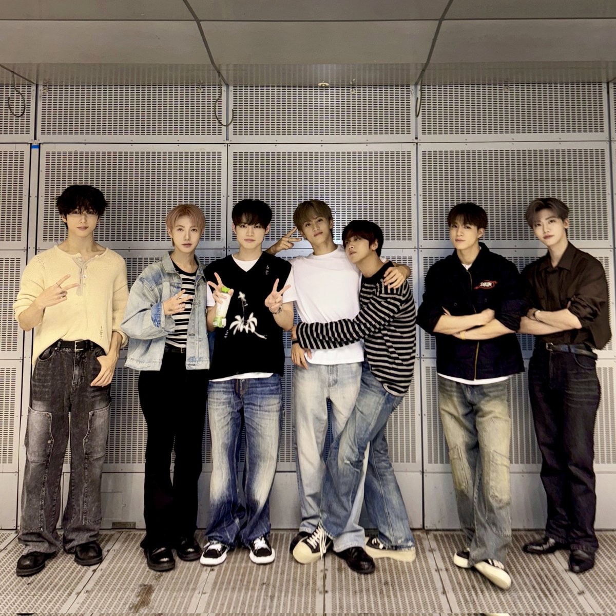 remmarku's tweet image. One by one, the agenda with our beloved Czennies has been completed successfully. Thank you for your precious time and warm energy, Czennies Japan, you made every moment meaningful!