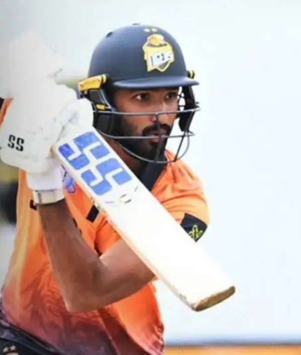 Saabir_Saabu01's tweet photo. Devdutt Padikkal smashed his 3rd fifty of the season in Maharaja KSCA T20 Trophy 2025. 👏
63(45) with 6 fours and 2 sixes against Mangalore Dragons. He played a captain's knock for Hubli Tigers. 👌💥
#DevduttPadikkal #MaharajaTrophy #MaharajaT20 #HubliTigers https://t.co/Vrygrq1g5U