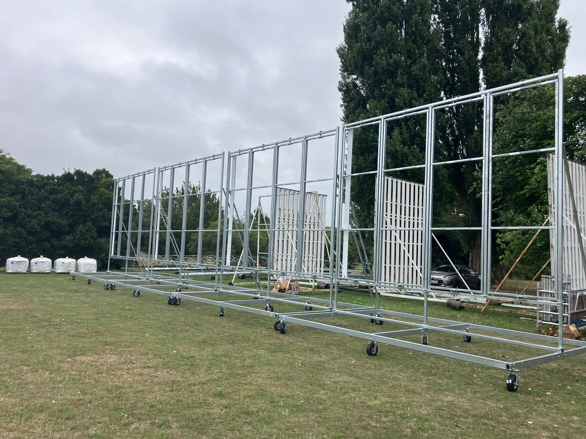 🏏 New installation at Oxford University! 🏏

Last week our team installed 4 rotating sightscreens at the university’s grounds. These innovative screens allow black and white boards to be swapped over in seconds giving grounds teams complete flexibility for different formats of