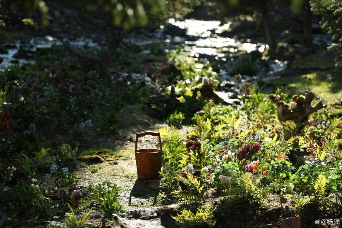 20.8.25 #หยางหยาง อำลา หานลี่และซีรีส์ #สู่เส้นทางเซียน
หลังปิดกล้องไปแล้ว ก็ยังคงมีการถ่ายทำวิดีโอบ้างประปราย ต้องกลับมาใส่ชุดของหานลี่อยู่หลายครั้ง จนกระทั่งครั้งสุดท้ายที่มองเห็นตัวเองในกระจก (1) #คัมภีร์วิถีเซียน
#凡人修仙传 #TheImmortalAscension
#YangYang杨洋 #YangYang #杨洋