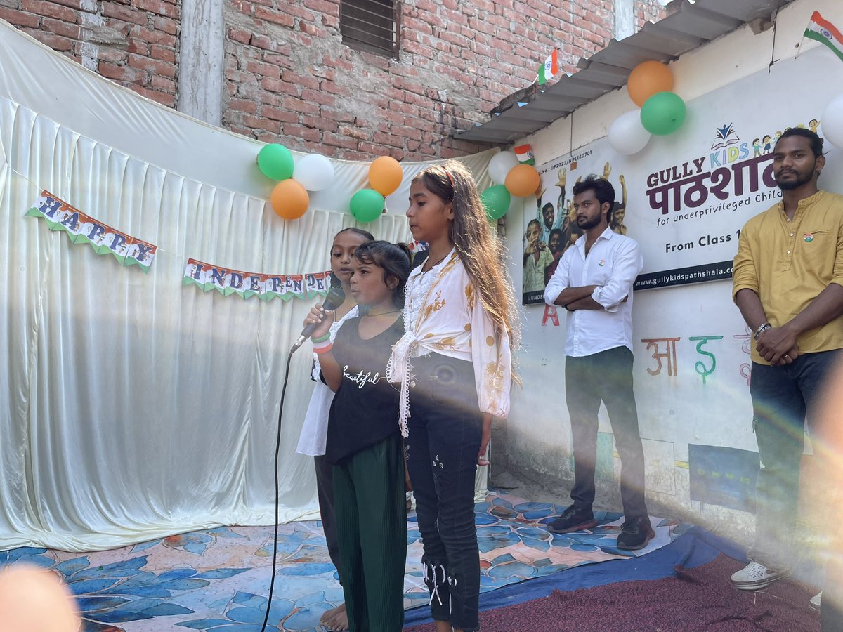 foodbox_ngo's tweet image. Chhoti muskaan, bade sapne ✨

Gully ke bachche ab Pathshala ke hero!