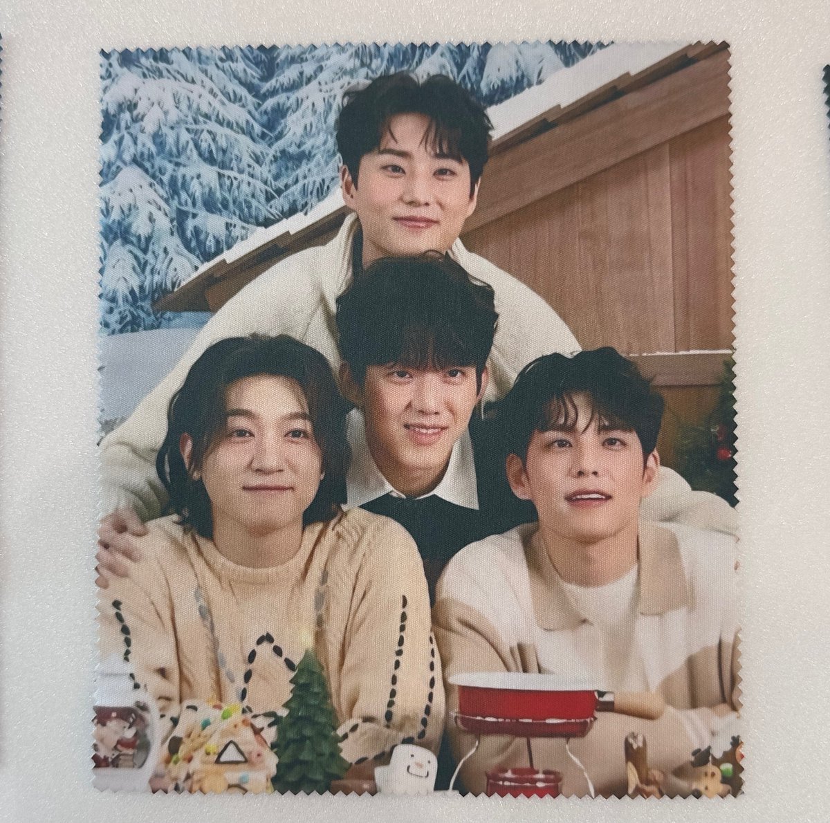 데이식스 콘서트 고양콘 첫콘 나눔합니다!

📢8/30 첫콘
나눔 물품: 안경닦이 3종
장소: 당일 공지
나눔 조건: RT

RT 화면 보여주시면 3종 중에서 랜덤으로 하나를 드립니다!
(맞나눔은 멘으로 달아주세요~)
각 7개씩 소량이고 선착순으로 진행하기 때문에 조기 소진 될 수 있습니다🥺