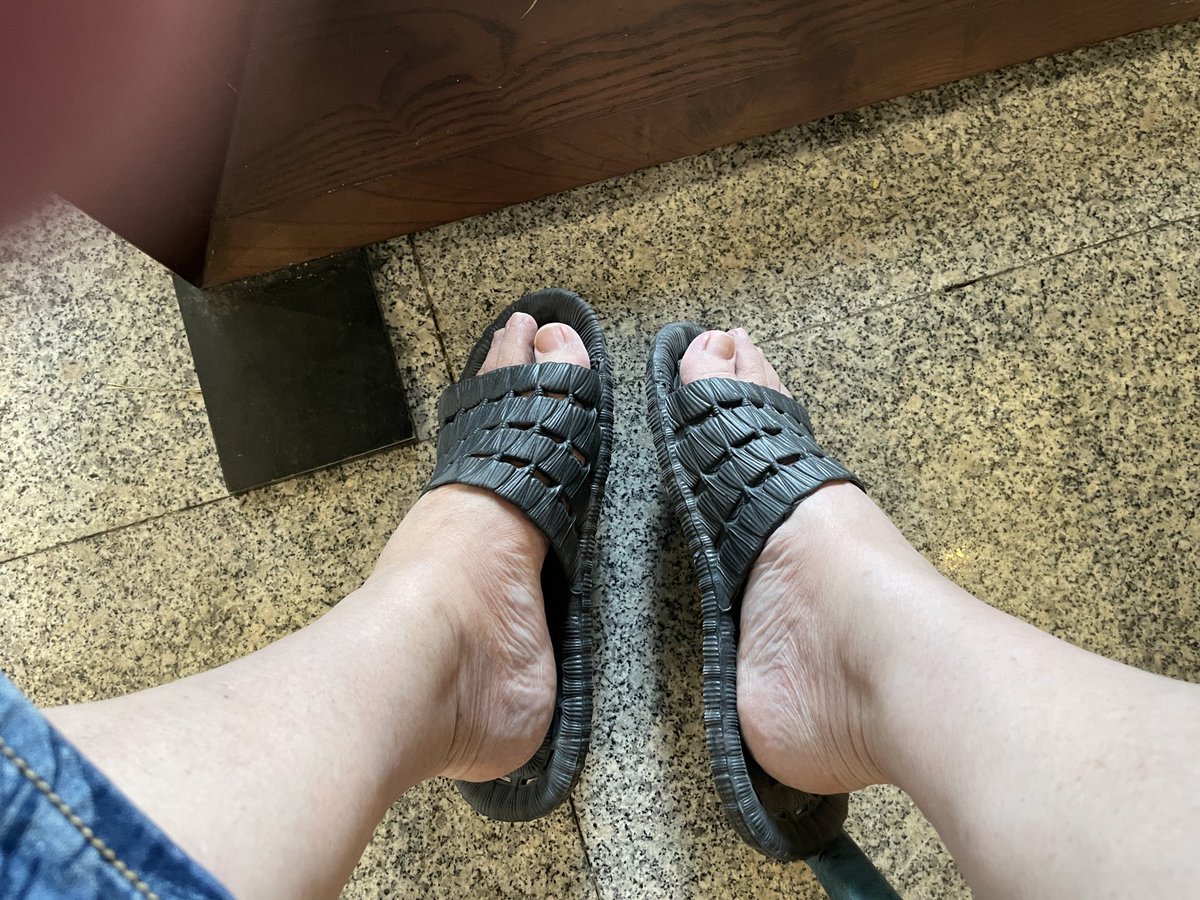 ベトナム🇻🇳でもやらかした！ホテルのスリッパで外出するやつ！