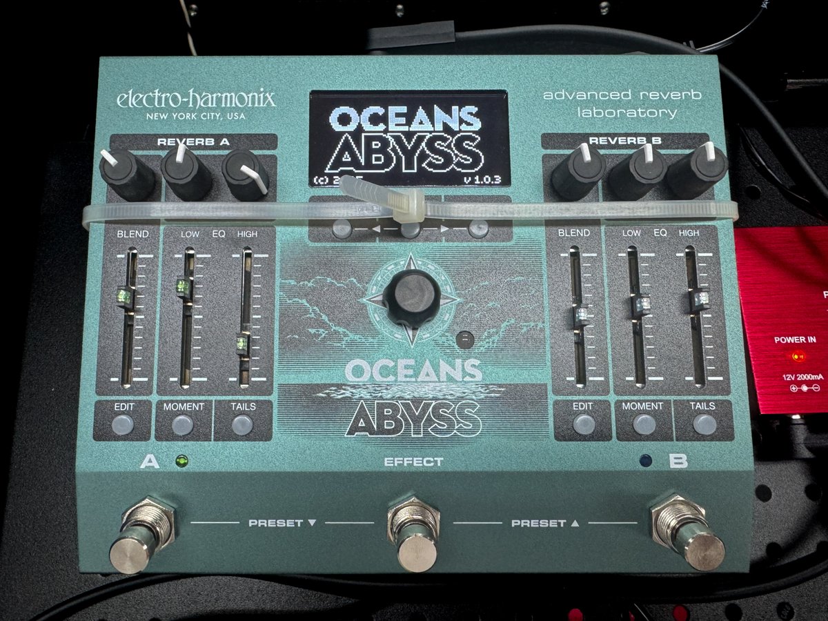 Soundhouse_jp's tweet image. ELECTRO-HARMONIXの新リバーブエフェクター、Oceans Abyssでアンビエンスの深淵～Abyss～のさらに深くへ🤿🫧
🐟詳しくは商品ページをチェック！
soundhouse.co.jp/products/detai…
@EHX #ElectroHarmonix #エレハモ #エフェクター