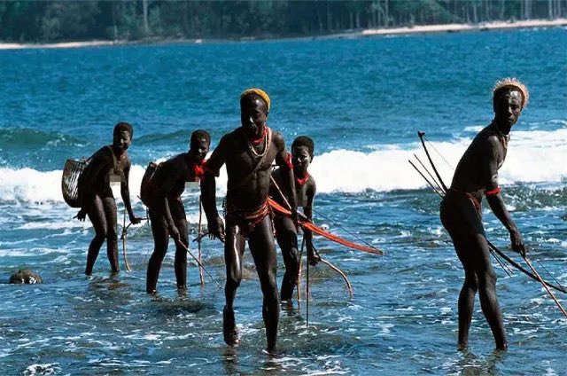 BraneRunner's tweet photo. @Rainmaker1973 Leave the noble #Sentinelese alone!
Kick out the arrogant Indian colonisers from the Andaman Islands (and the Chinese from their naval base on Coco Islands) https://t.co/e8qD3wEInr
