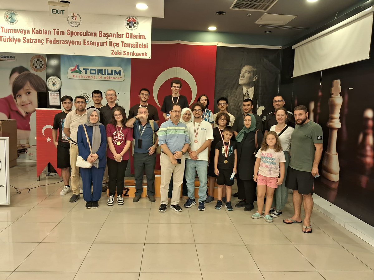ESENYURT İLÇE Satranç Kulüplerinden olan CHESS POİNT SATRANÇ KULÜBÜ  11.ELO turnuvası  finali