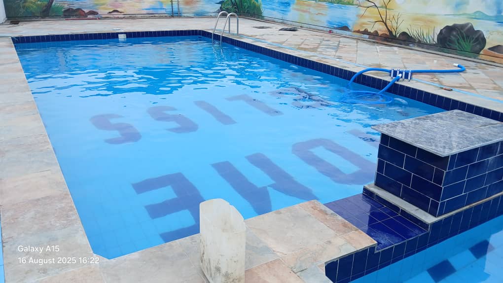 Are you looking for Quality swimming pool items. But have failed to get the Quality products. Look no further.

Be like Home Bliss Hotel, whose swimming pool has been completed successfully by @Sprinktech.

Come Now to 7th Street Industrial Area, Oxford Station building, Room 13