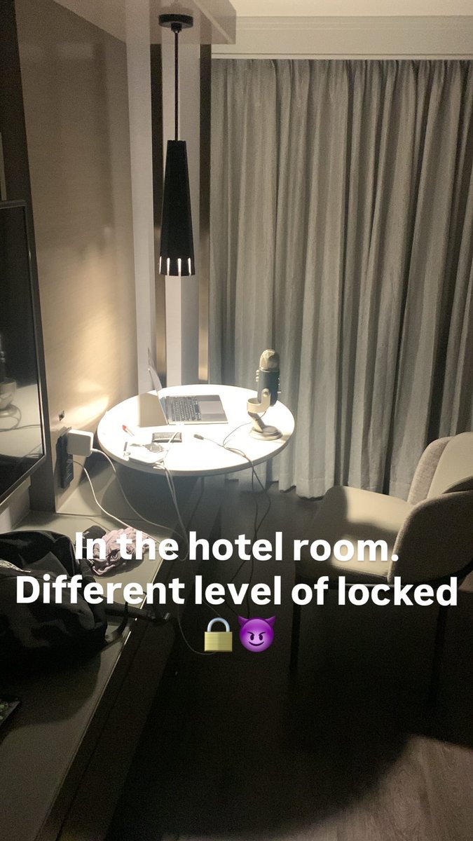 Joe Knows tweet media