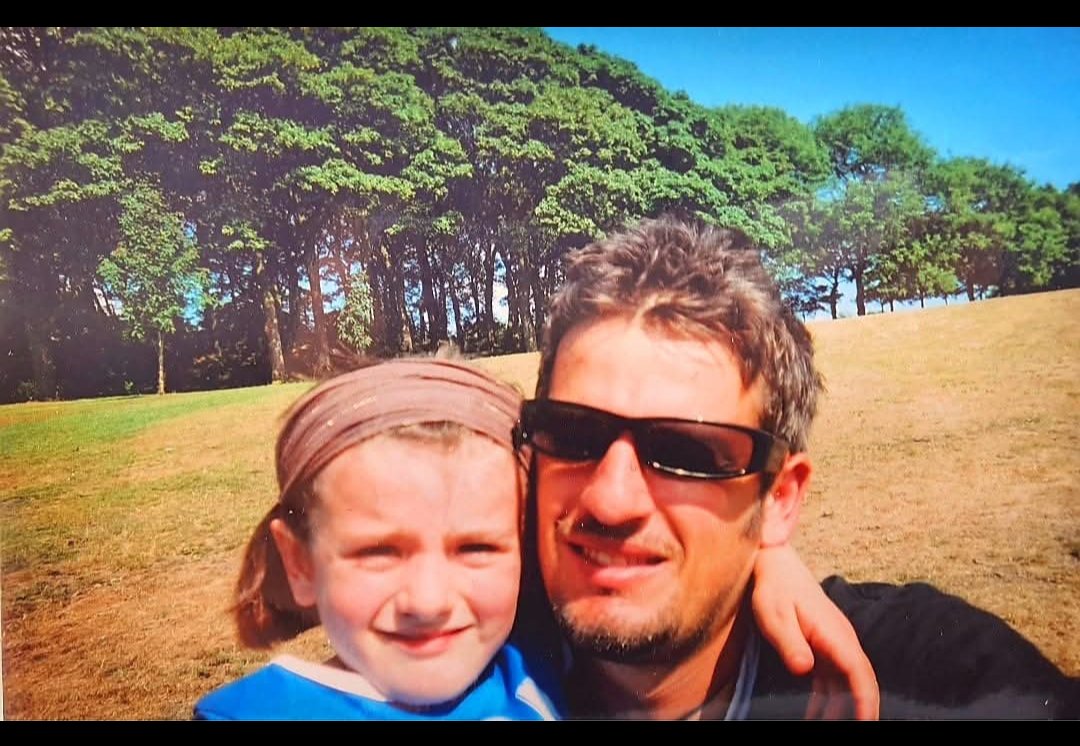 Happy Birthday to my best friend 
I don't believe in many things, but in you I do