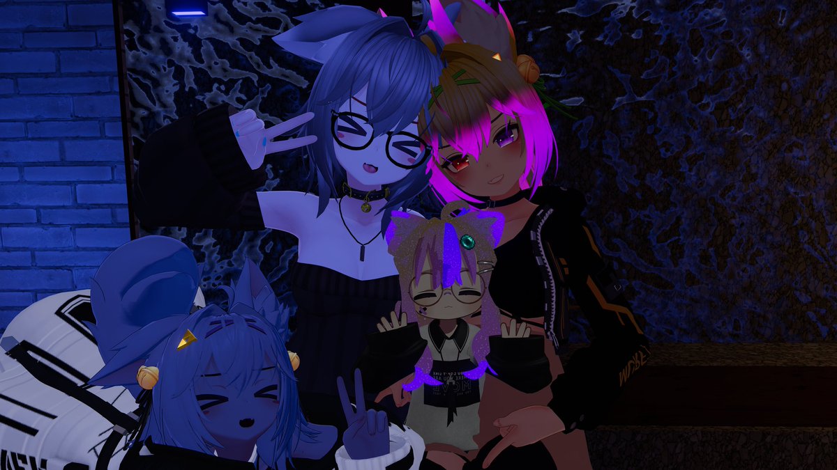 BUENAS  BUENASS, como estan gentecia?   Espero que tengan un bonito miercoles ,  aue le s vaya  de lo mejor en todo lo que hagan y  por sobretodo no dejen de brillar