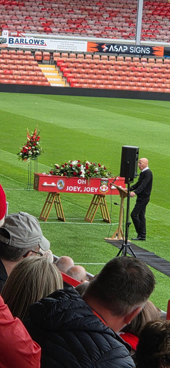 fearlessidzine's tweet image. "He's my mate. He will never die in my eyes. God bless."

 - Mickey Thomas 

❤️