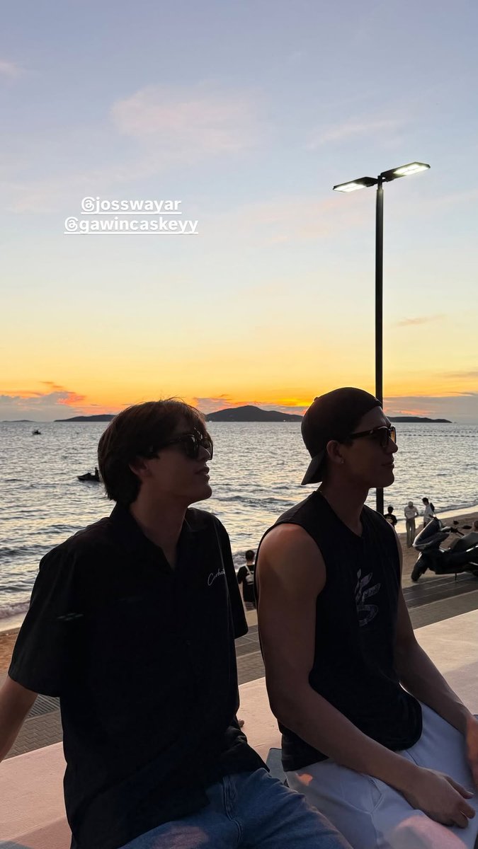 GAWINCASKEY_FC's tweet image. { 20.08.25 }
Ryuptb’s IGS

🌅

#GawinCaskey 
#GMMTVOuting2025 #JossGawin