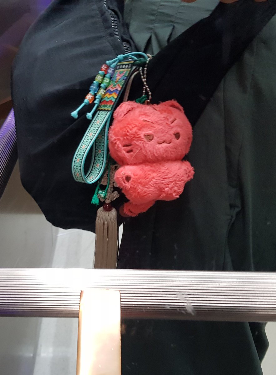 단청키링 정말 잘 쓰고있어요! 가방, 옷, 인형에 모두 잘 어울려요♡