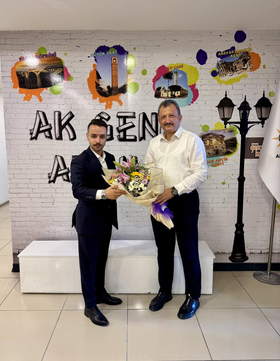 Yusuffzdmr's tweet photo. Önceki Dönem Seyhan İlçe Meclis Üyemiz Sn. @coskunali_01 , Önceki Dönem Yüreğir İlçe Meclis Üyemiz Sn. @ncmtantik , Önceki Dönem İl Başkan Yardımcımız Sn. @Melihogorgulu ve Önceki Dönem Yüreğir İlçe Başkan Yardımcımız Sn. Mehmet Hadi Şimşek Başkanlarımızı İl Binamızda ağırladık. 

Kıymetli ziyaretleri için teşekkür ediyorum.