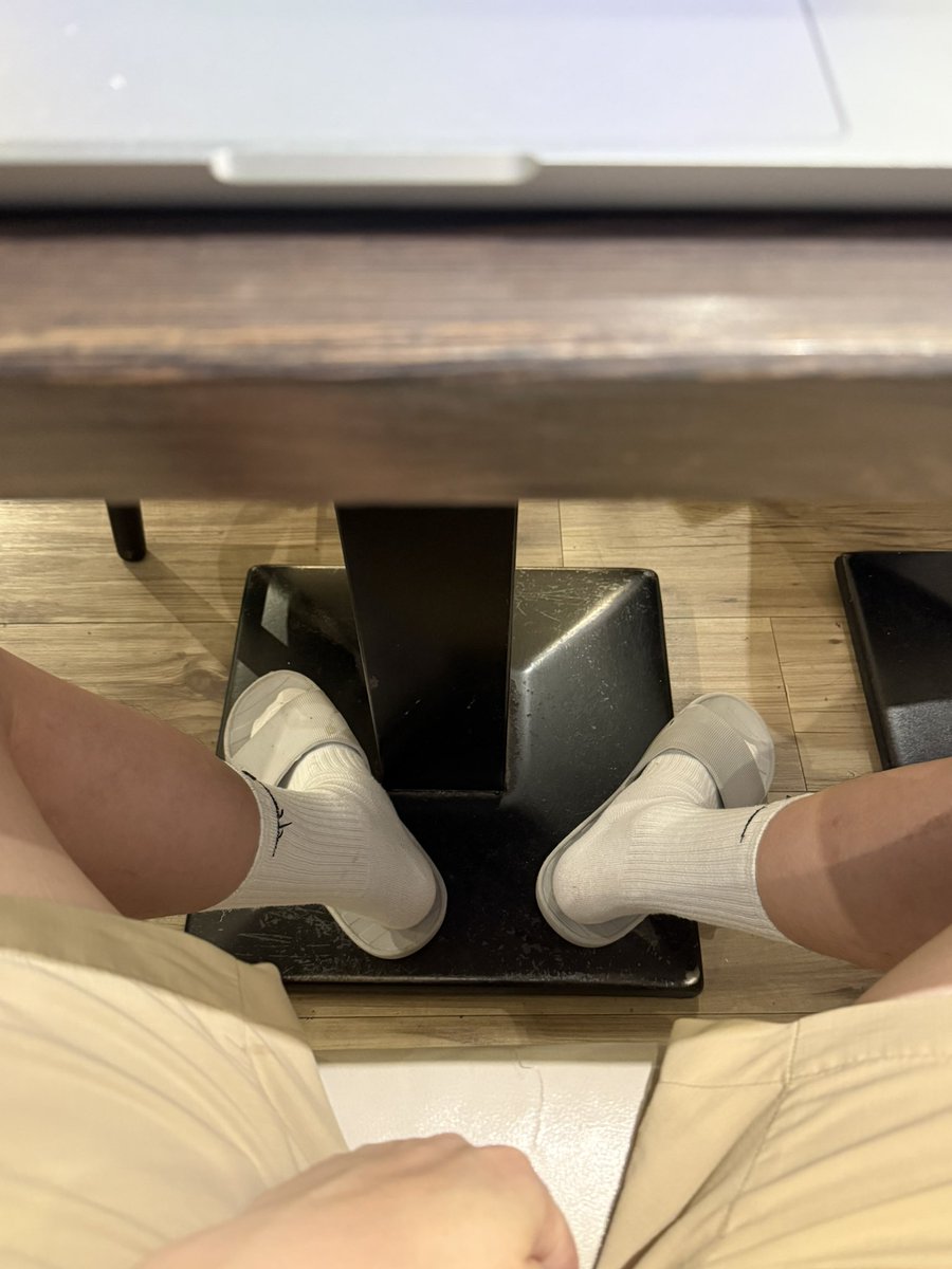 台北下大雨、、