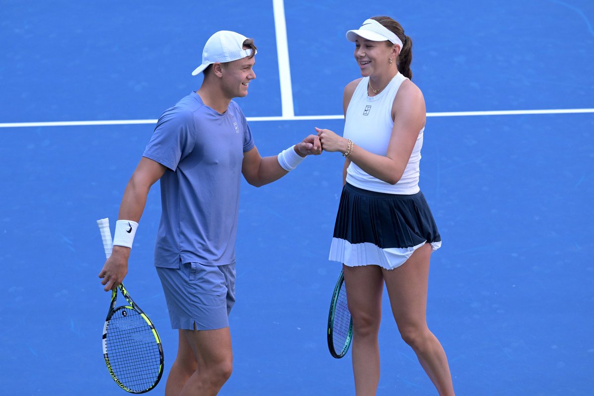 Holger Rune tweet media