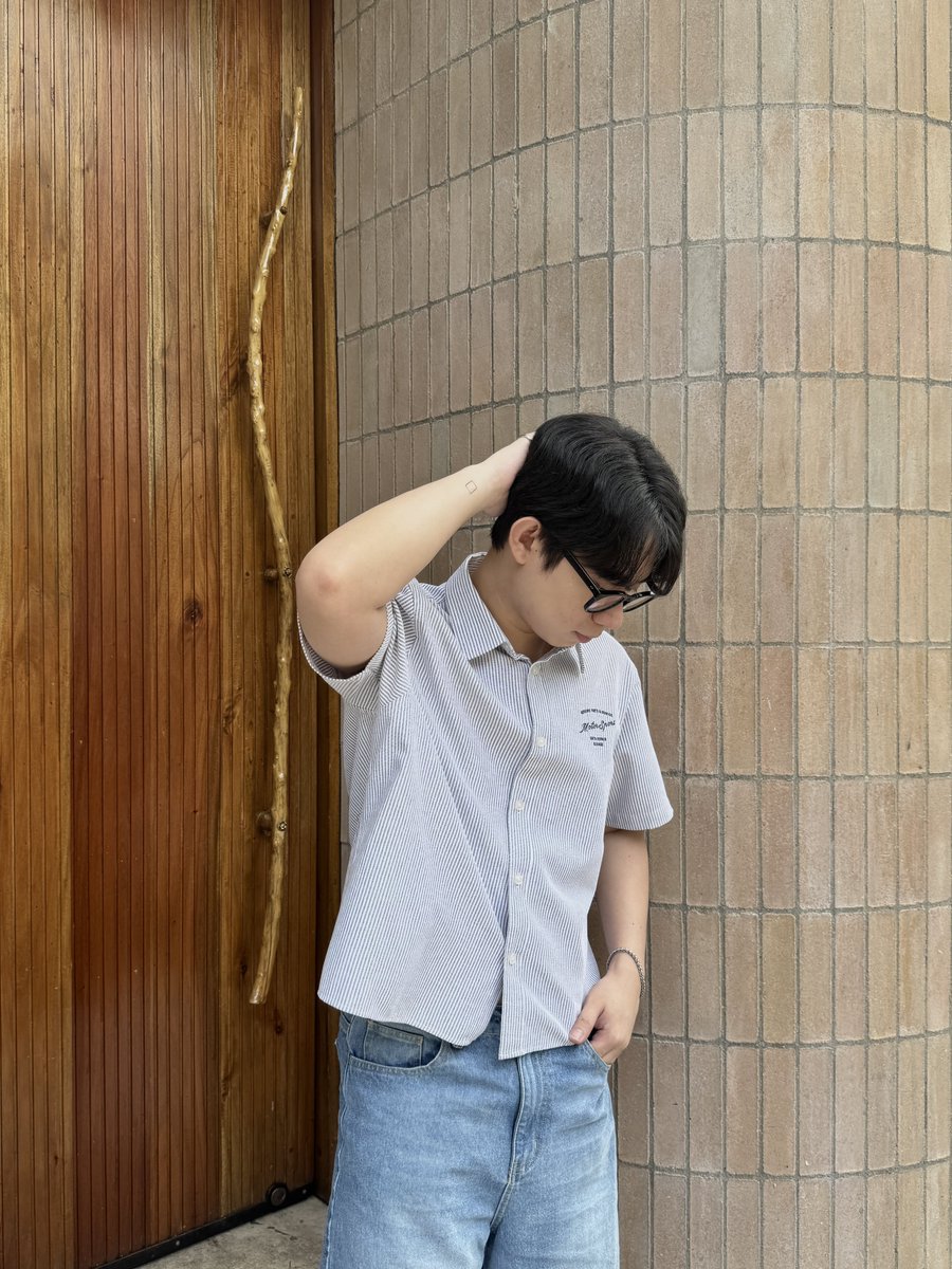 he a shy boy or sumthn