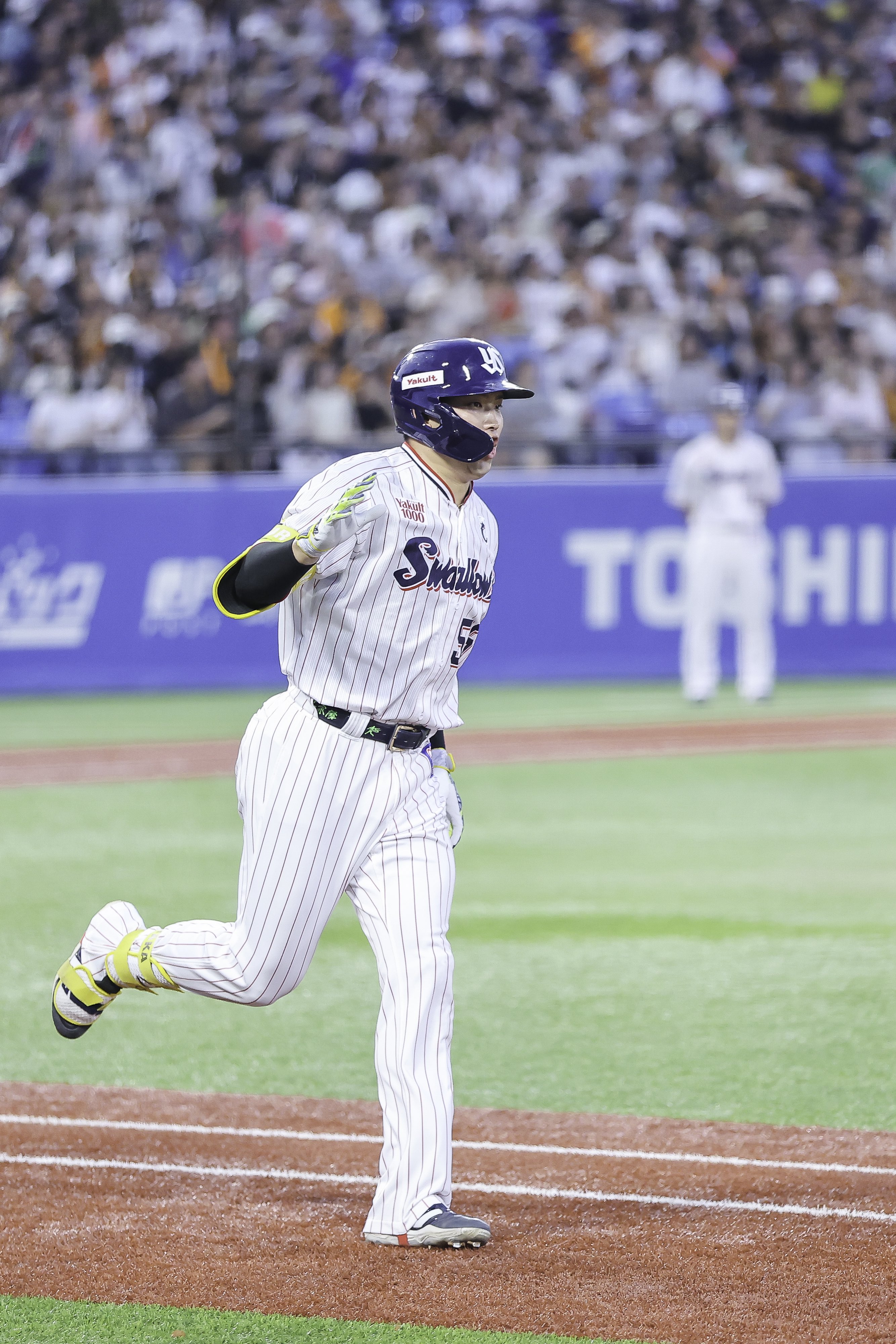エポック ワン【村上宗隆】追撃タイムリー＆ダメ押し3ラン（22.7.20） 村上宗隆が逆転サヨナラタイムリー！侍ジャパン決勝進出