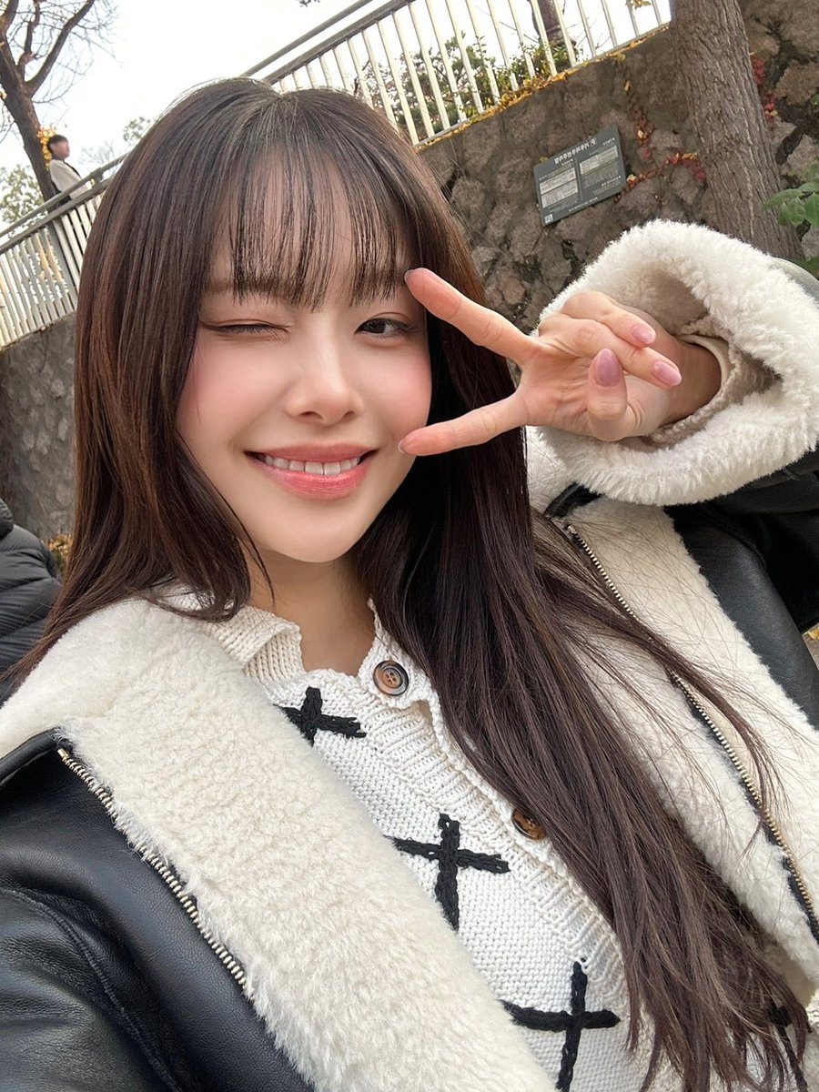 chuu_atrp's tweet photo. [⏰]
KBS 2TV 내 여자친구는 상남자

잠시 후 9:50PM #츄 가 출연합니다🫶

#CHUU #츄 #내여자친구는상남자 https://t.co/4jWjwyKzhf