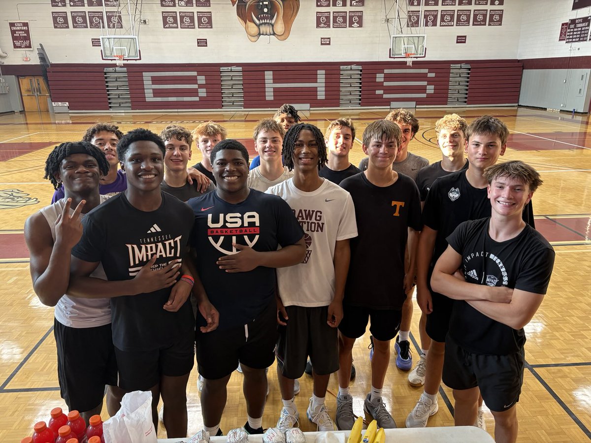 Bearden Basketball tweet media