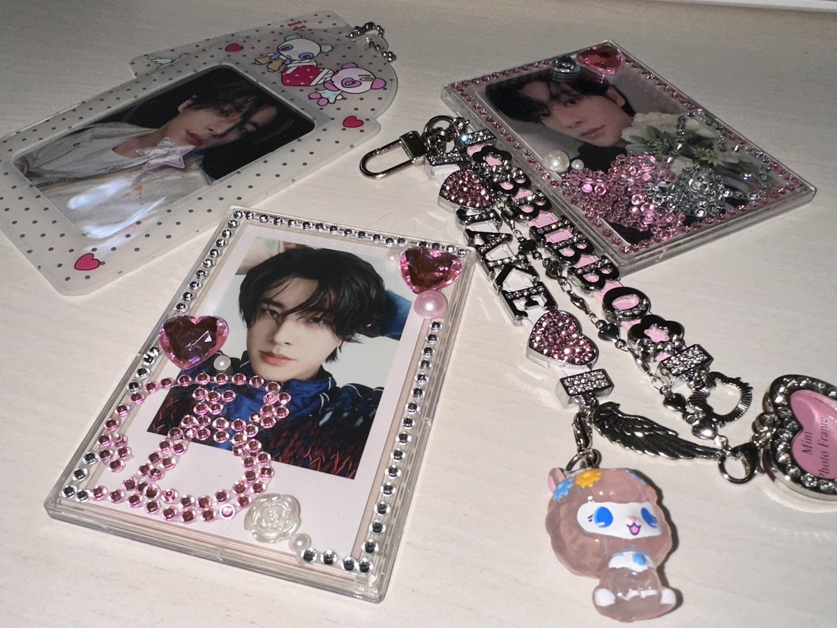 b2sideu's tweet image. 진짜 예뻐요🙈🙈