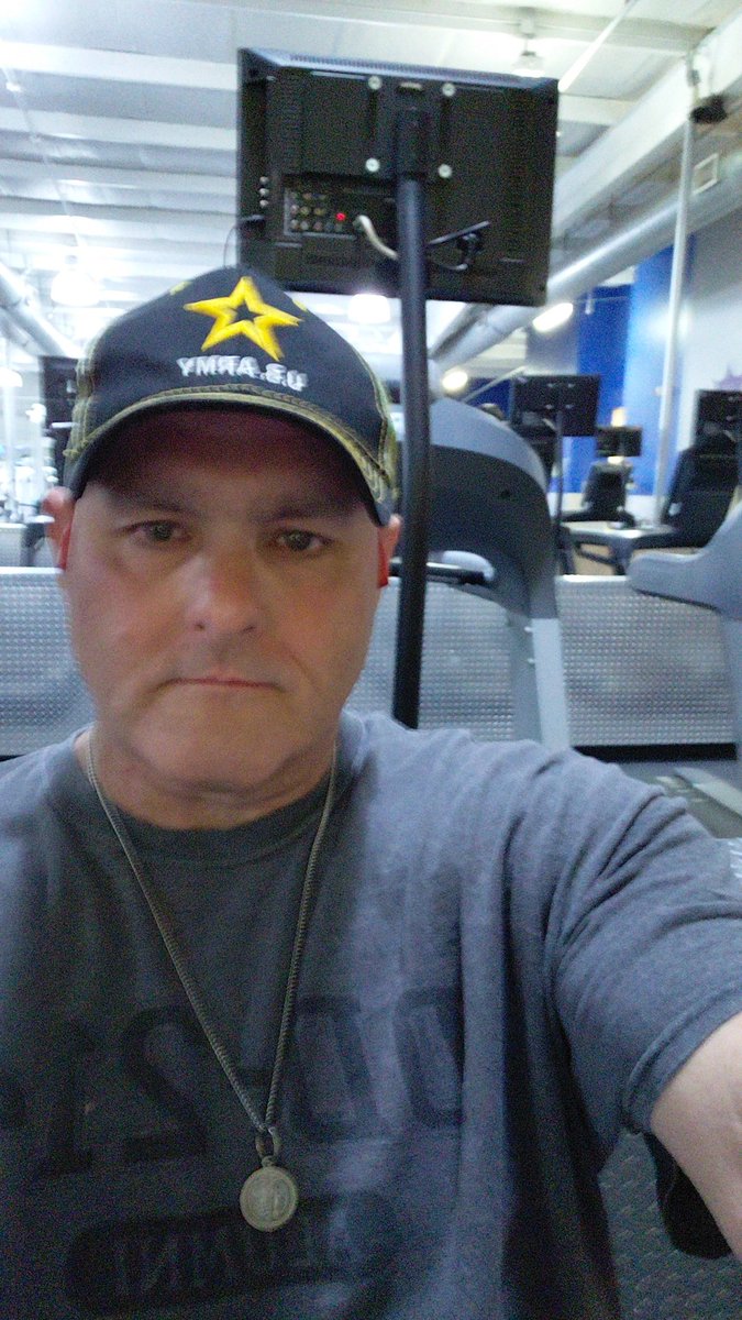 GIJOE6732's tweet image. #LetsGetItOn
Cardio &amp;amp; AB&apos;s Time🚴🏋
@10GYM