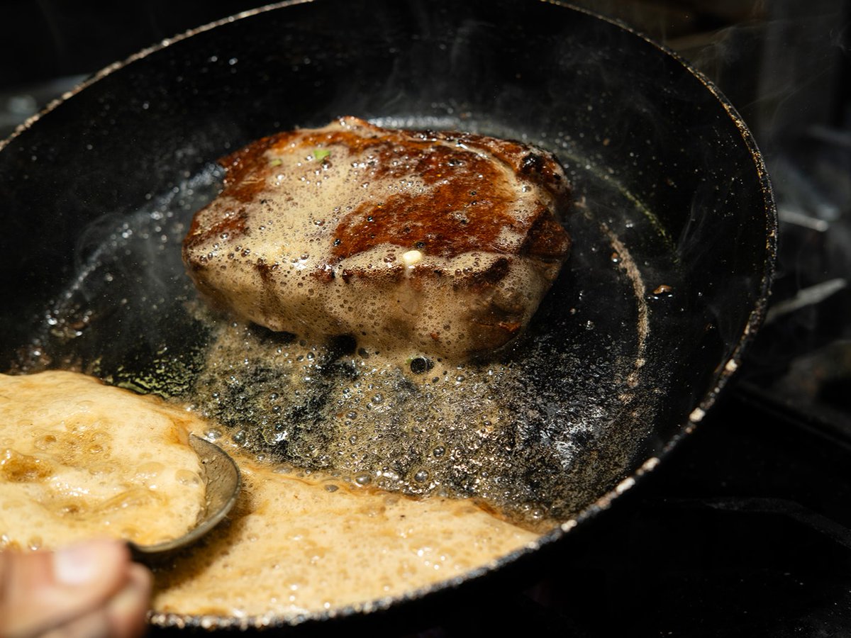 Fresh Irish steak, the Parisian way🥩 

Try it now- opentable.ie/restref/client…
