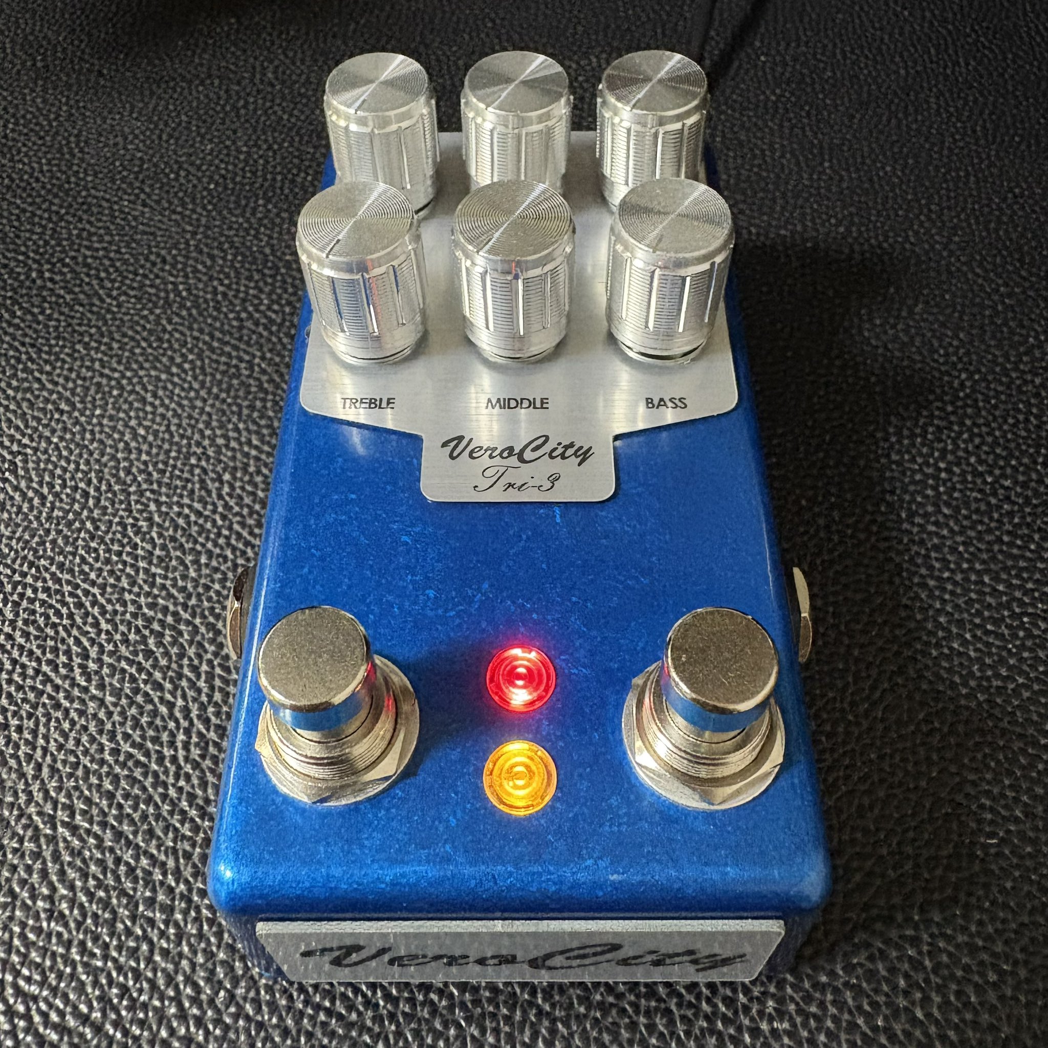 ギター VeroCity Browned VeroCity Effects Pedals】BROWNEDを弾いてみました！ - YouTube