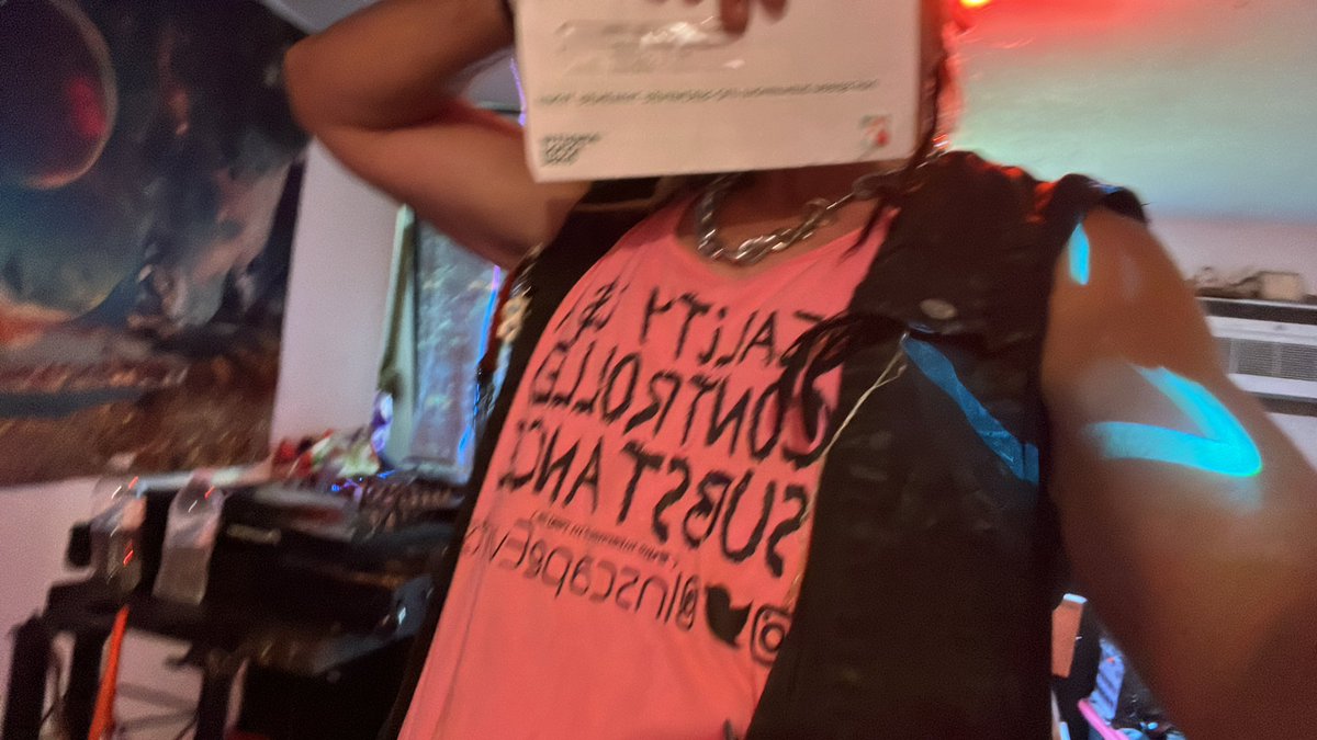 NDBThing1's tweet image. 🙋‍♀️@DrugPolicyOrg if you want me to renew your final reminder you’re gonna have to give me some reposts for the anti-stigmatization campaign iDid for you over there👉 @iOWAjuana &amp;amp; or @iOWAScreenPrint 🔛@instagram or give US a cash refund for the charity donations #docuad #joypass