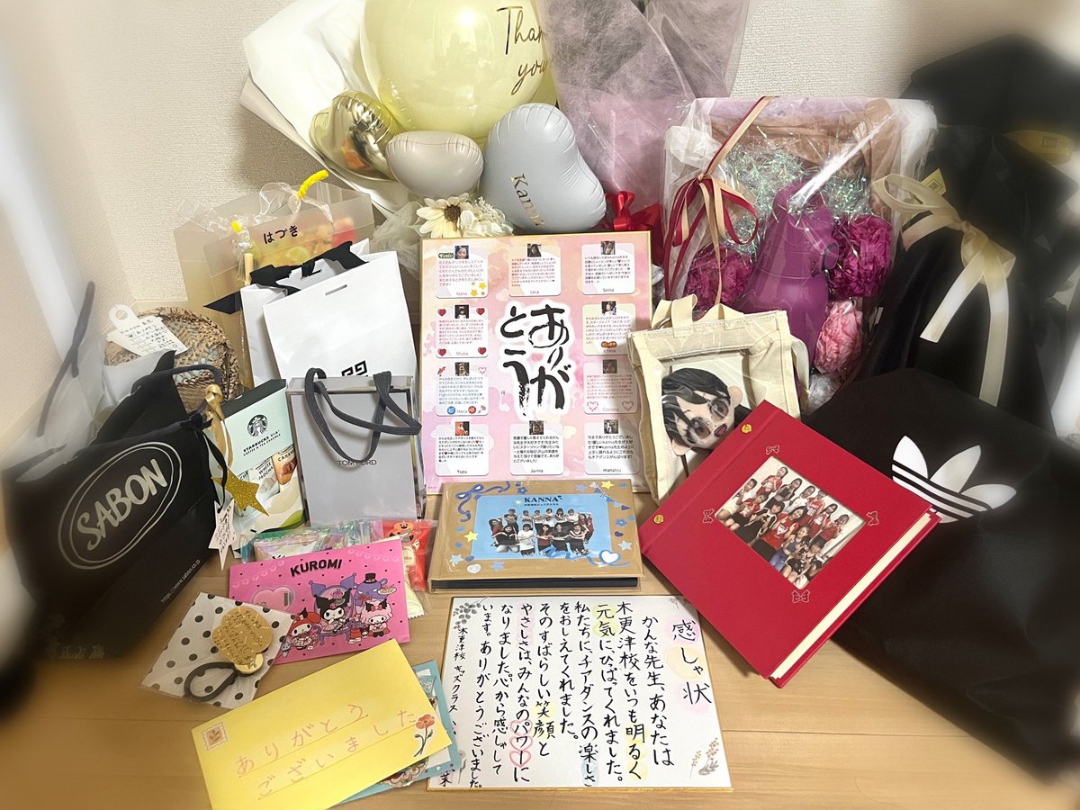 Uc9jHKR0Wr62430's tweet photo. 先日担当していた4校のスクールを引き継ぎました💐
保護者の皆さま 生徒のみんな
どんな時でも温かく迎え入れ、
チアスピリット溢れる素敵な時間を一緒に作って下さり本当にありがとうございました✨
出逢いに感謝!
これから先もずっと応炎しています❤️🔥
#cheerschool #ありがとう https://t.co/ETa2FPzn9k