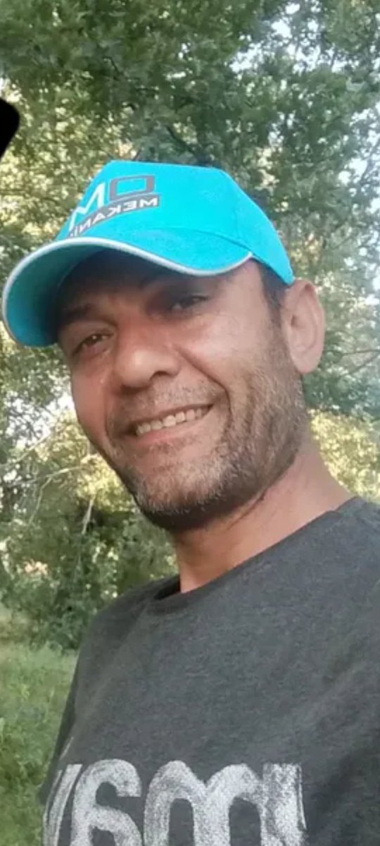 Ya burda ciddi ilişki yaşayan yokmu ciddi olan yaszım geyik yapmaya gerek yok