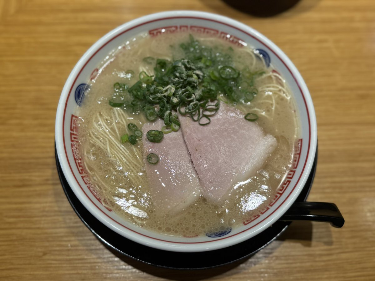 miyachihi's tweet photo. 昨日よりさらに良くなってた。
明日はもっと良いかも！

明日明後日は500円で提供しますが、
300食のみ、
替え玉などもなしです。

よろしくお願いします。
拡散大希望！！ https://t.co/Hp3mBEIrEm