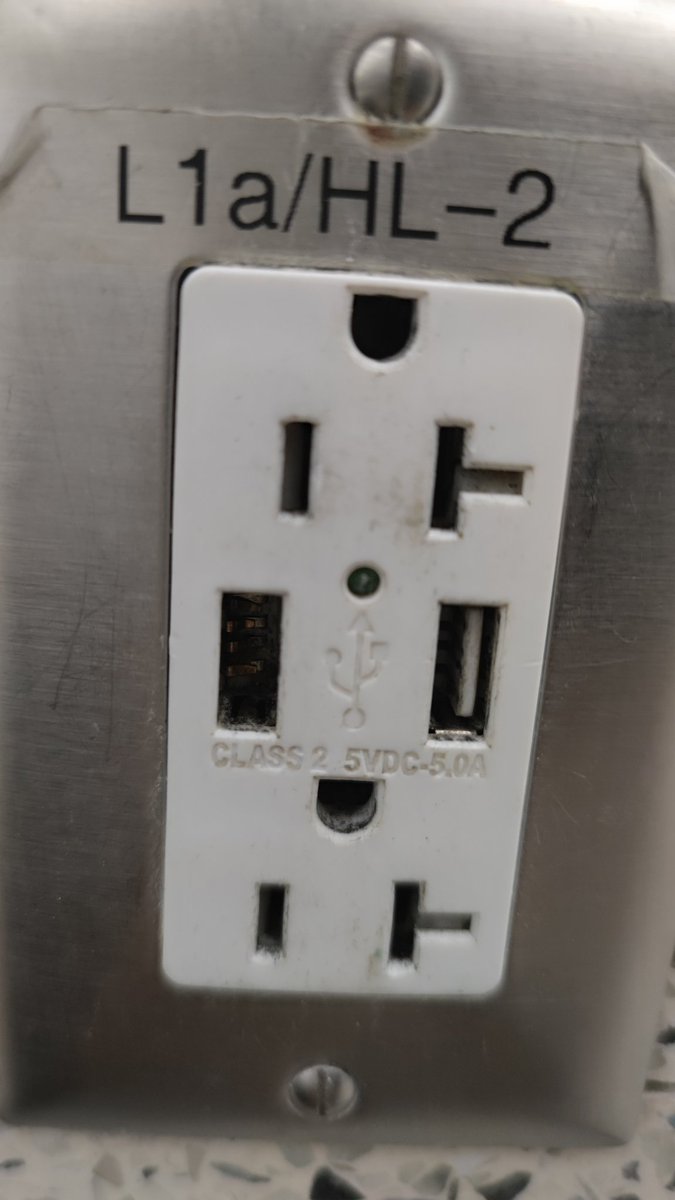 0x7JayC² (@0x7jay) on Twitter photo Worst airport I ever been
The LAX website looks terrible not working and also no single socket works <a href="/flyLAXairport/">LAX Airport</a>
#LAXairport Worst airport I ever been
The LAX website looks terrible not working and also no single socket works <a href="/flyLAXairport/">LAX Airport</a>
#LAXairport